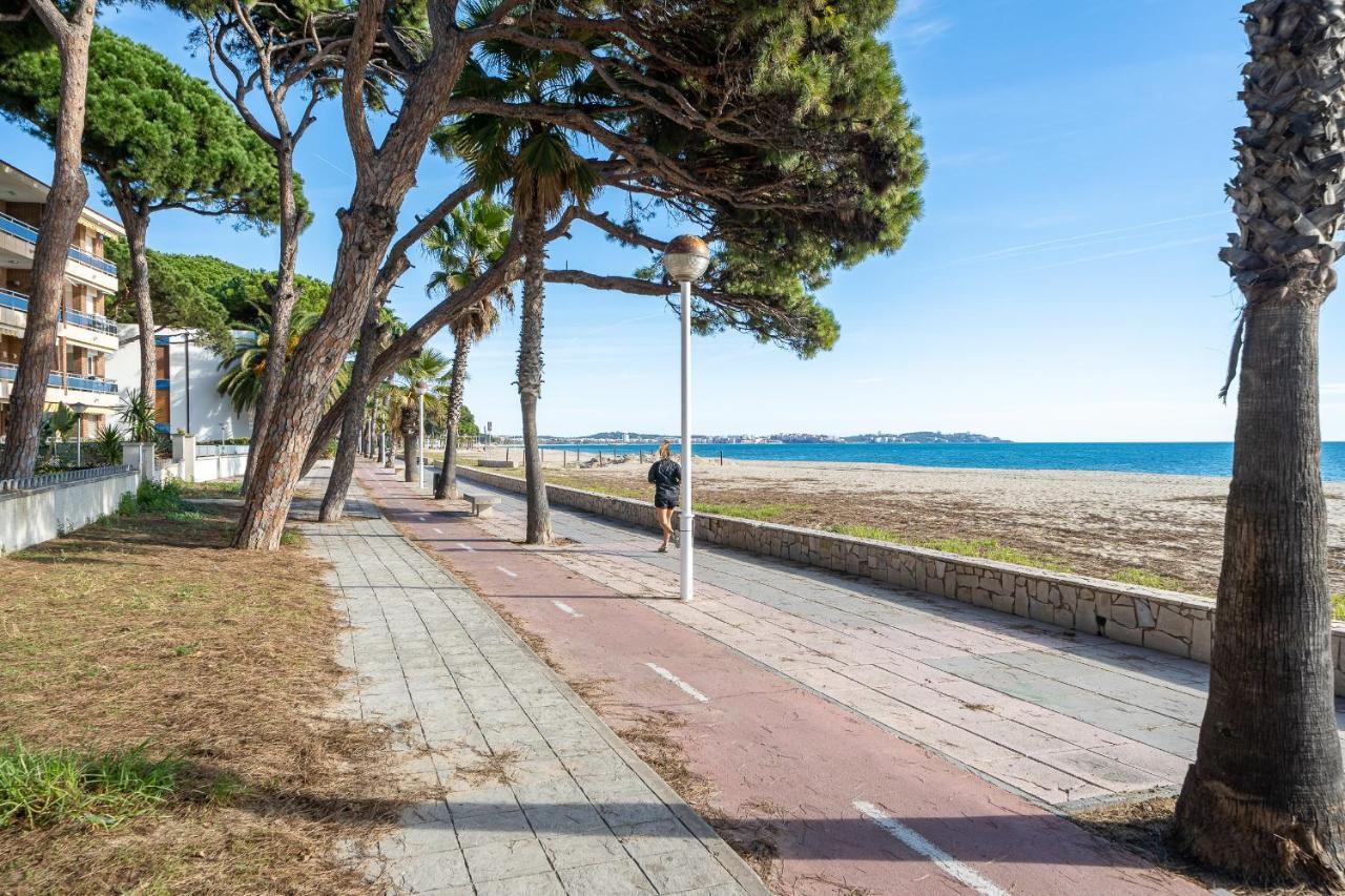 Hauzify I Apartaments Reddis Cambrils Exterior photo